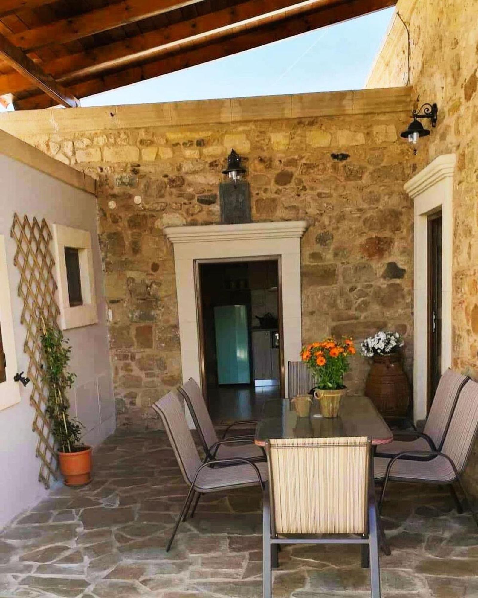 M&M Stone-Village House-Family-Vintage Lindos  Exterior photo